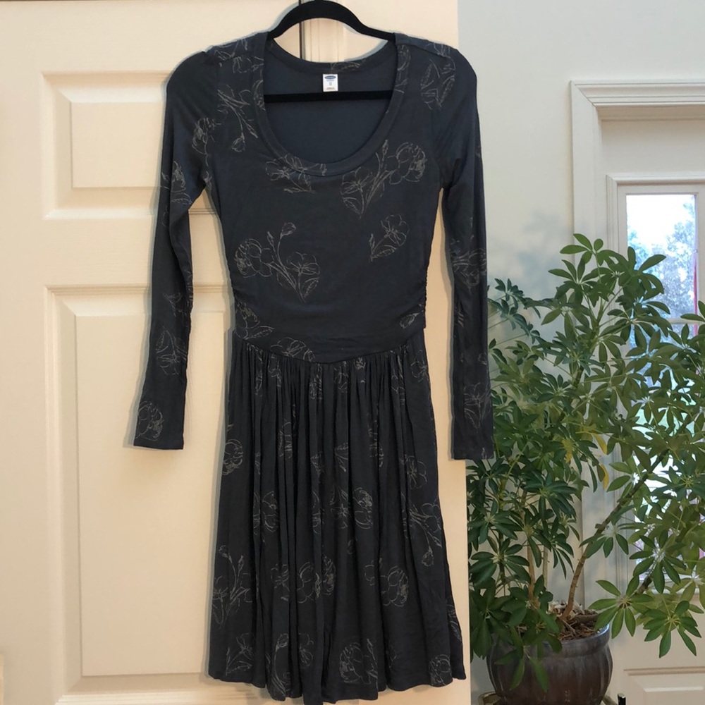 Old Navy Fit and Flare Grey Dress